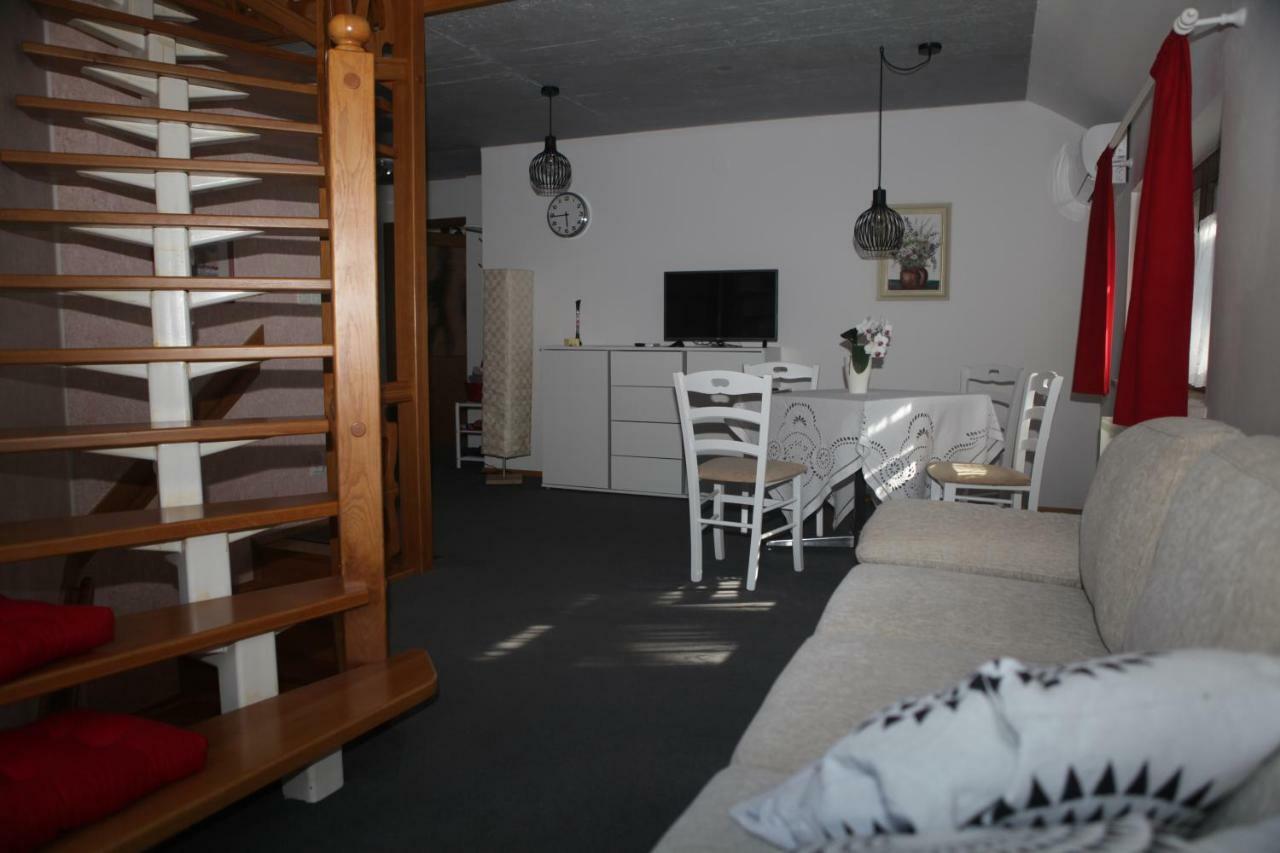 Apartment Fon Blejska Dobrava Экстерьер фото